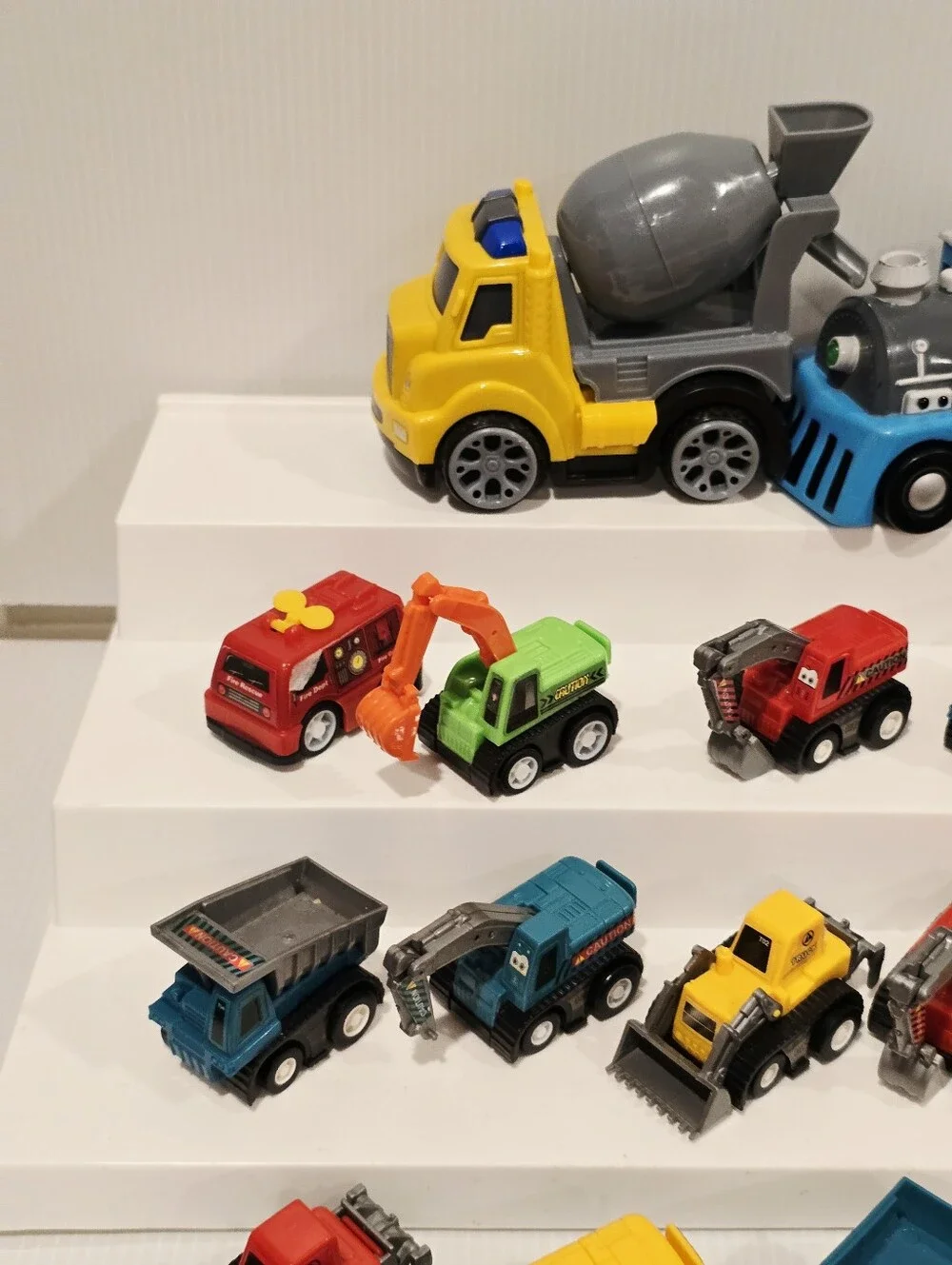 Pull Back Car and Truck Vehicle Set